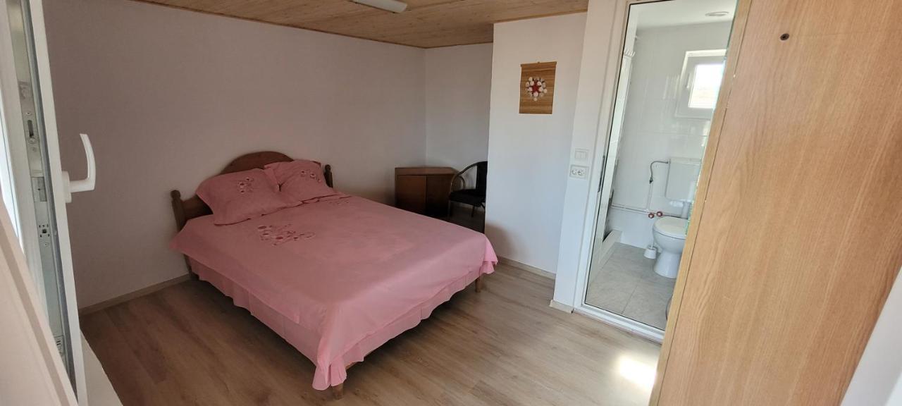 Casa Iacob Otel Două Mai Dış mekan fotoğraf