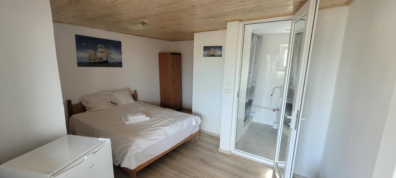 Casa Iacob Otel Două Mai Dış mekan fotoğraf